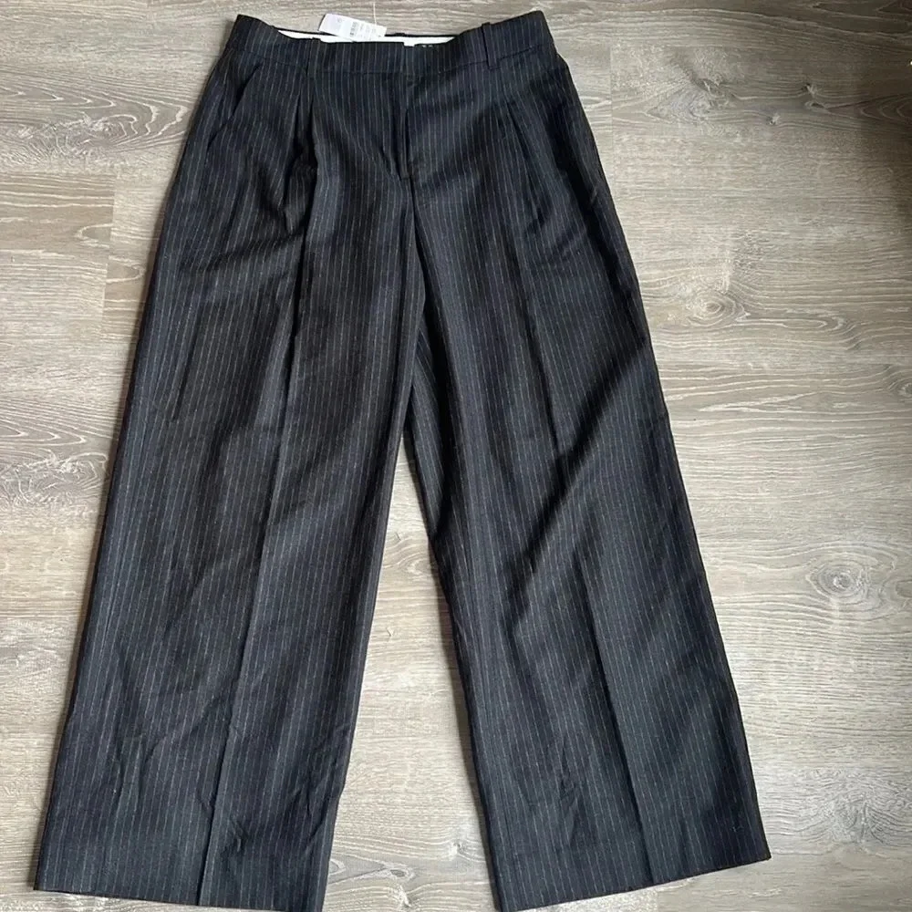 NEW j Crew Pleat-front pant in pinstripe Italian brushed wool